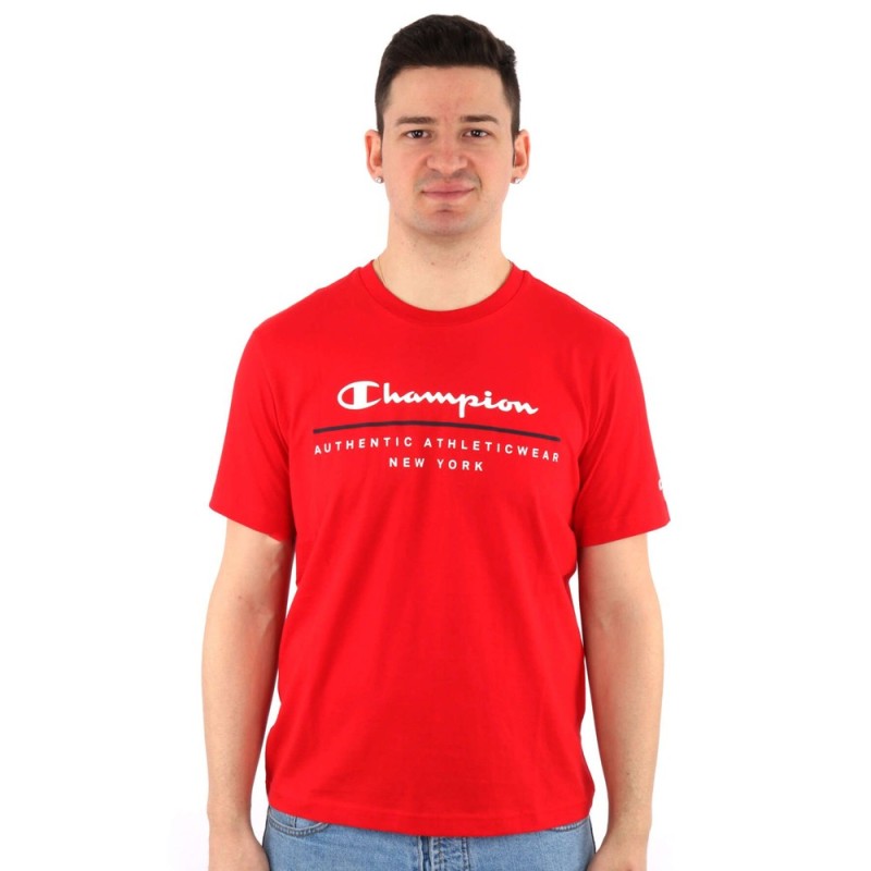 camiseta champion de color rojo para tu dia a dia