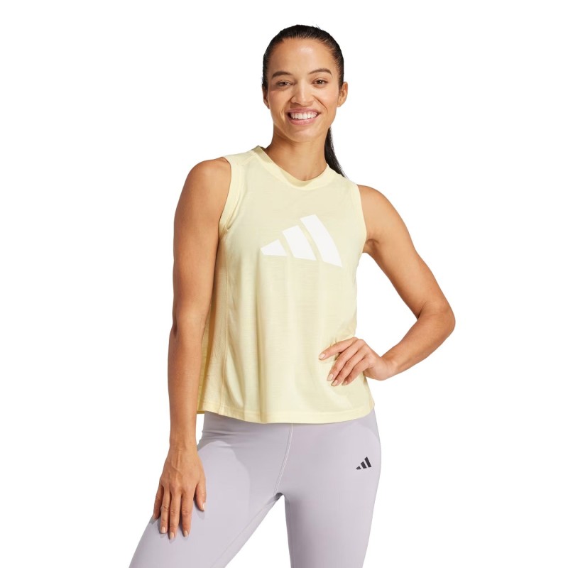 Camiseta Adidas Training Essentials Amarilla