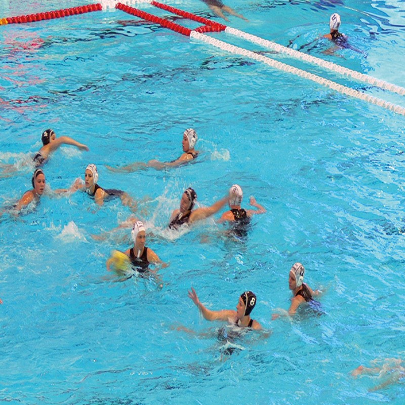 Campo de waterpolo mixto